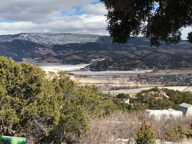 1032 E Tabby Access Rd, Tabiona, UT 84072 — photo 3