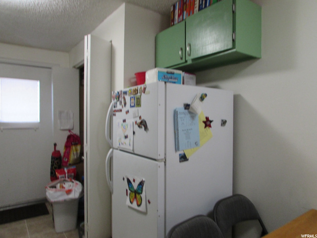 908 W 4100 S, Bountiful, UT 84010 — photo 11