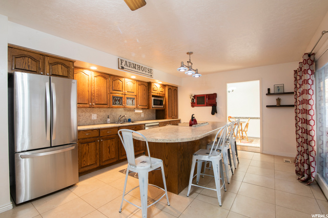 1346 Oakridge Dr, Centerville, UT 84014 — photo 9