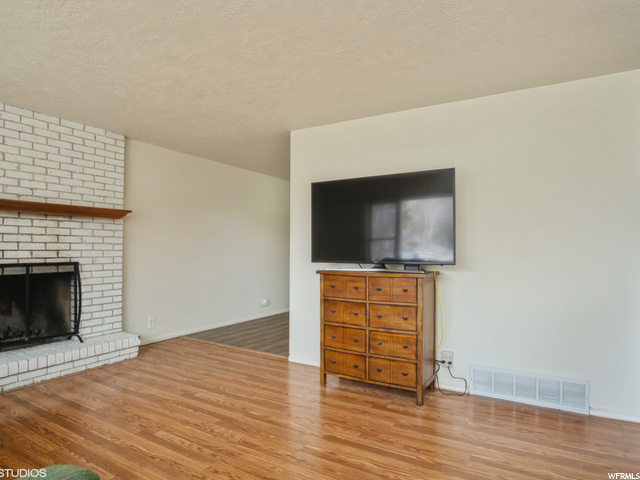 7940 S 860 E, Sandy, UT 84094 — photo 8