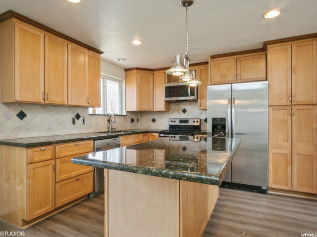 7940 S 860 E, Sandy, UT 84094 — photo 4