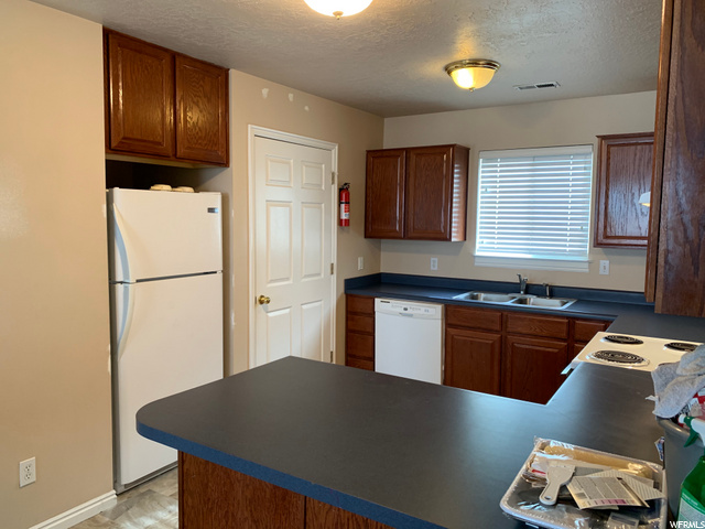 57 N 5th St E, Tooele, UT 84074 — photo 3