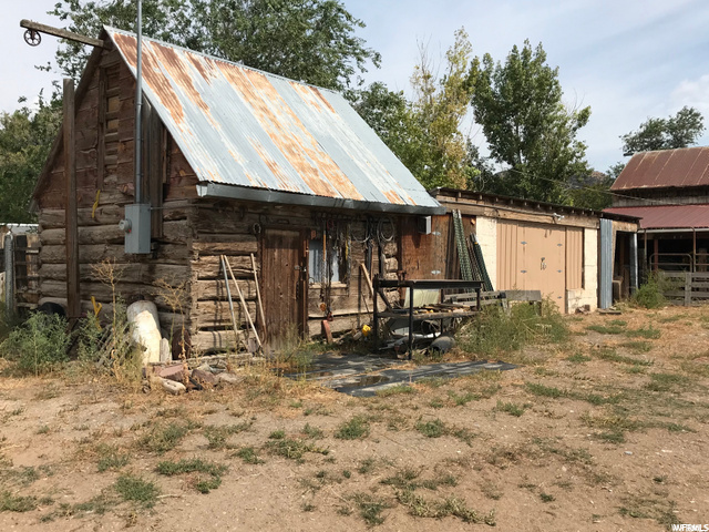 636 N 300 E, Nephi, UT 84648 — photo 5
