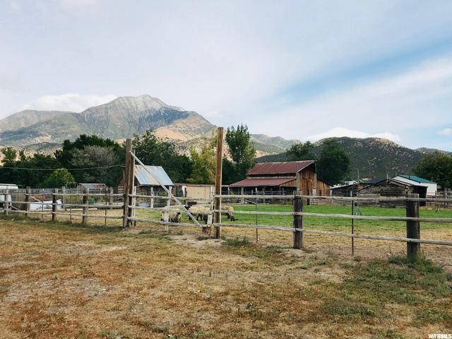 636 N 300 E, Nephi, UT 84648 — photo 2