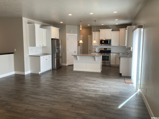 605 N 400 E, Springville, UT 84663 — photo 12