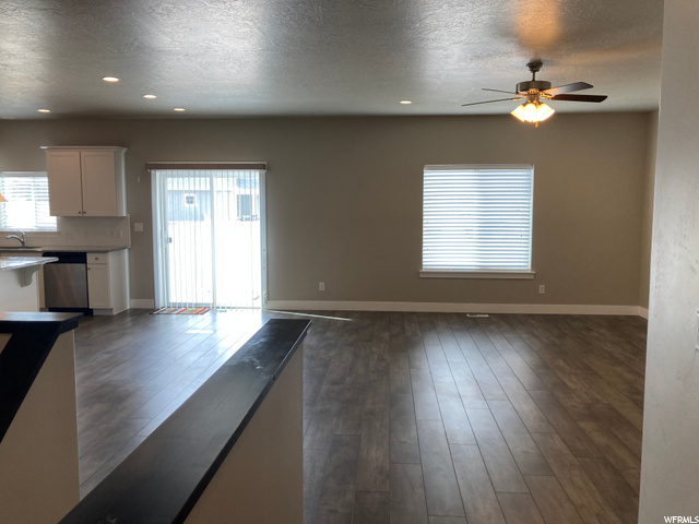 605 N 400 E, Springville, UT 84663 — photo 7