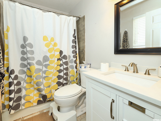 2469 N 1220 W, Clinton, UT 84015 — photo 6