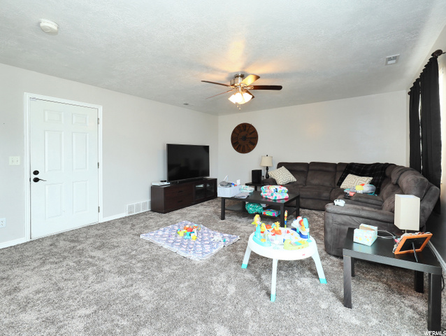 2469 N 1220 W, Clinton, UT 84015 — photo 3
