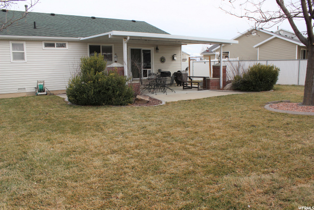 5089 S 3925 W, Roy, UT 84067 — photo 2