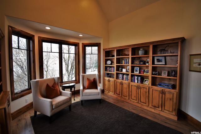 940 E Highland Oaks Dr, Bountiful, UT 84010 — photo 8
