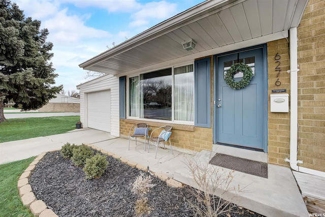 6276 S 300 E, Murray, UT 84107 — photo 2