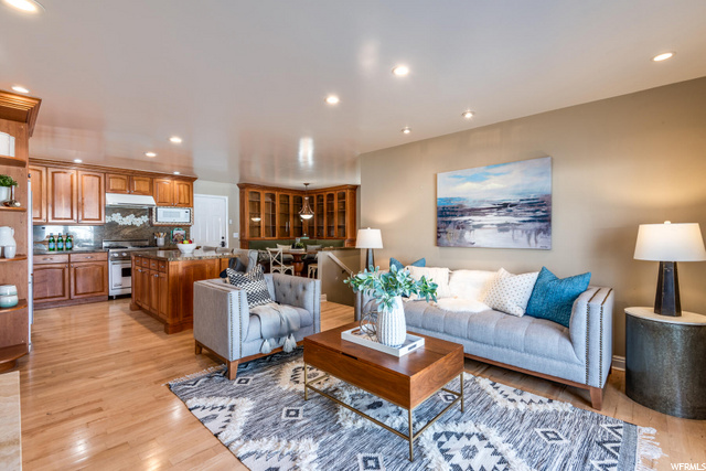 8159 S 1715 E, Sandy, UT 84093 — photo 10