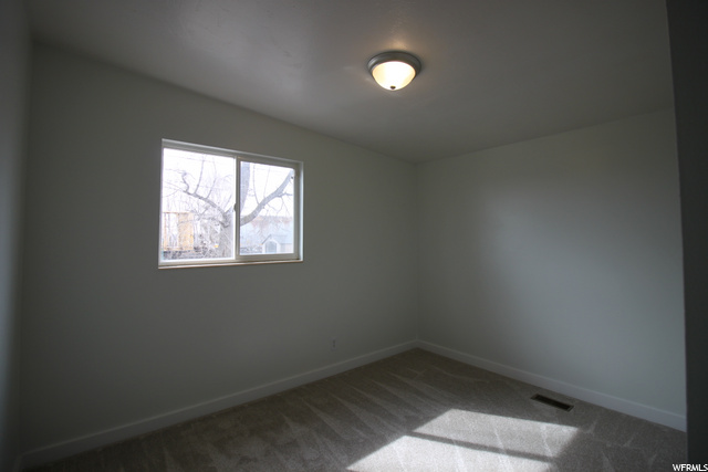 420 N Ann St, Clearfield, UT 84015 — photo 8