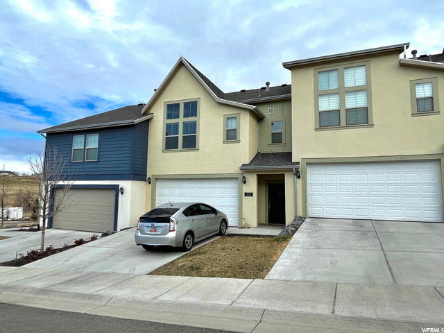1453 E Primrose Ln, Layton, UT 84040 — photo 2