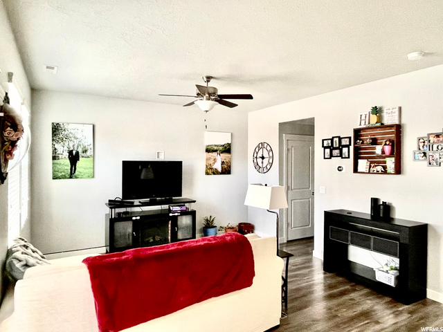 1453 E Primrose Ln, Layton, UT 84040 — photo 7