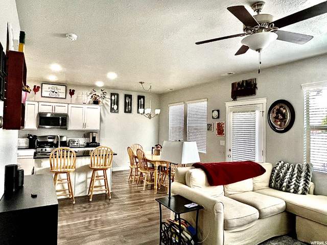 1453 E Primrose Ln, Layton, UT 84040 — photo 6
