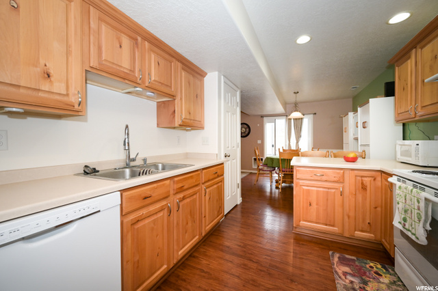 652 W 800 N #123, Clinton, UT 84015 — photo 10
