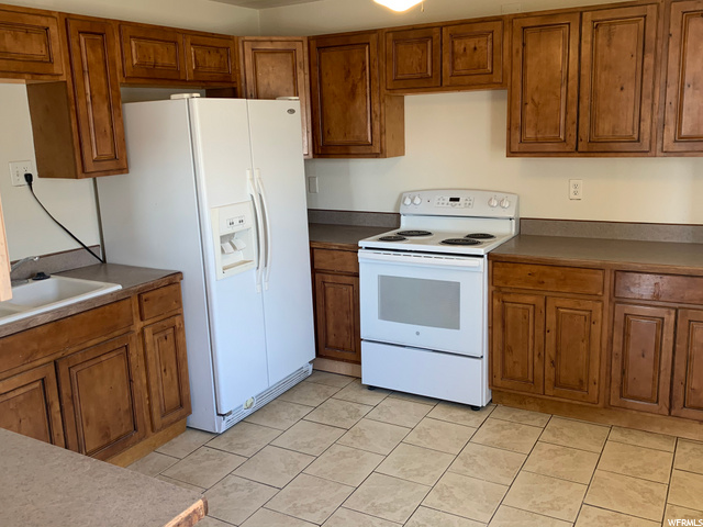 487 E Factory St, Garland, UT 84312 — photo 7