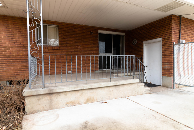 607 E 200 N, Kaysville, UT 84037 — photo 6