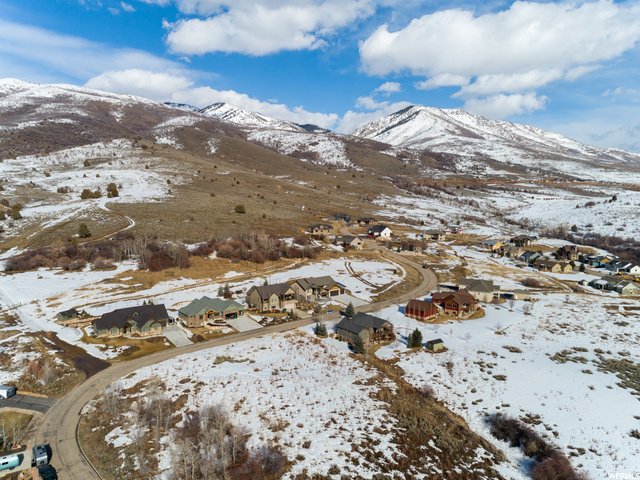 4025 E 4600 N #92, Eden, UT 84310 — photo 11