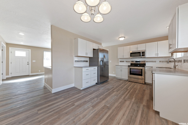 975 E 7725 S, Midvale, UT 84047 — photo 8
