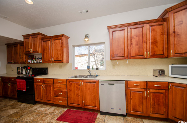 3159 S Jefferson E, Ogden, UT 84403 — photo 6