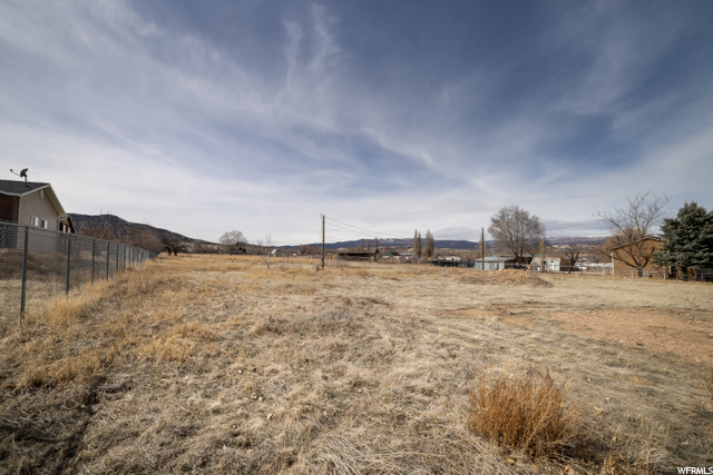 632 S 2500 W, Maeser, UT 84078 — photo 9