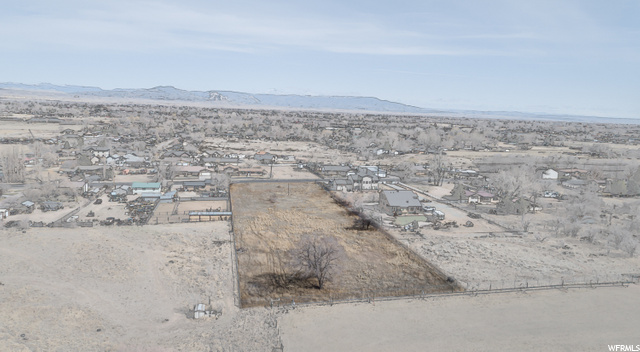 632 S 2500 W, Maeser, UT 84078 — photo 3