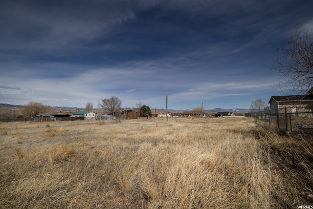 632 S 2500 W, Maeser, UT 84078 — photo 8