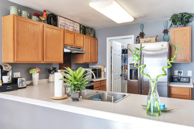 1871 S 575 E, Clearfield, UT 84015 — photo 4
