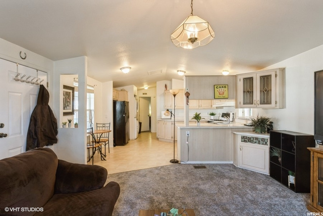 63 Sunset Dr, Layton, UT 84041 — photo 10