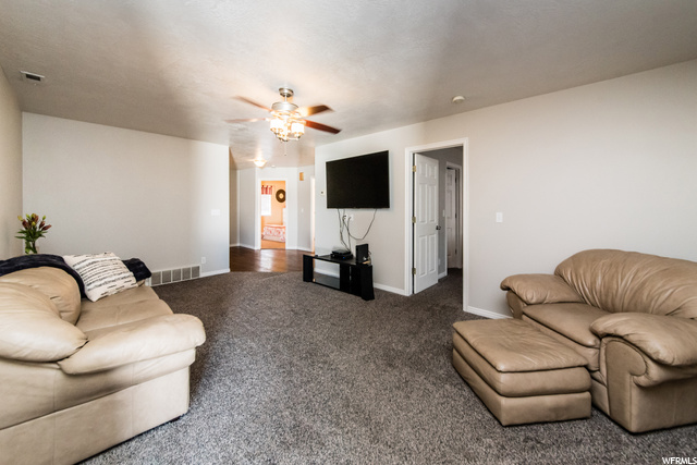 185 N 300 W, Providence, UT 84332 — photo 3