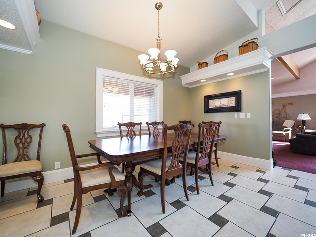 625 E Millcreek Way S, Bountiful, UT 84010 — photo 7