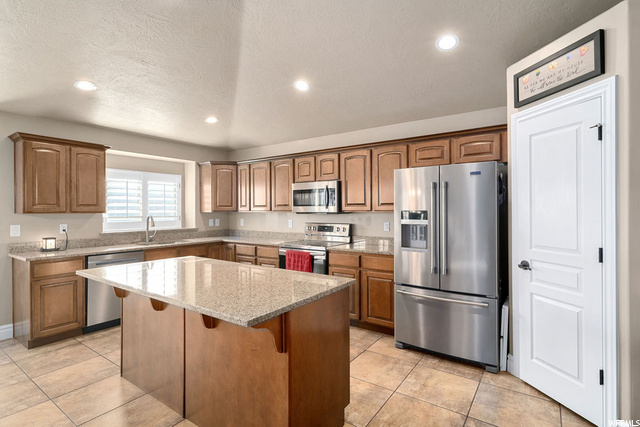 313 S 2000 E, Spanish Fork, UT 84660 — photo 9