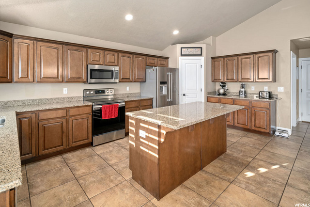 313 S 2000 E, Spanish Fork, UT 84660 — photo 10