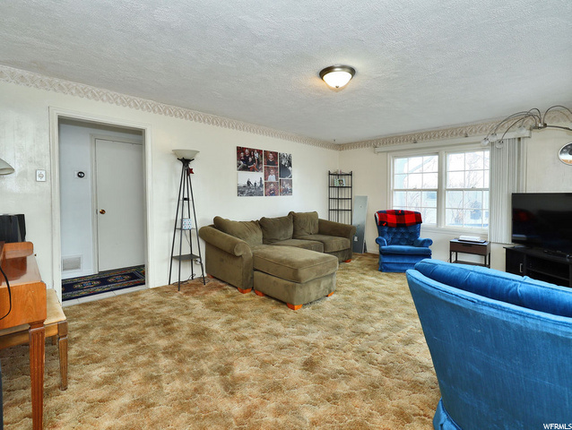 586 E Center St, Orem, UT 84097 — photo 4