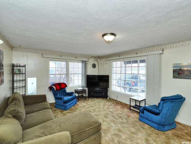 586 E Center St, Orem, UT 84097 — photo 5