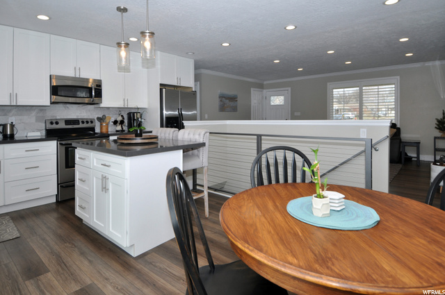 1060 E Fallbrook Way S, Sandy, UT 84094 — photo 10