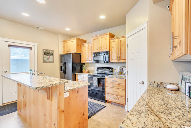 439 E 2170 N, Logan, UT 84341 — photo 5