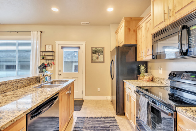 439 E 2170 N, Logan, UT 84341 — photo 6