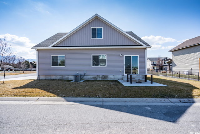 425 W 1140 N, Logan, UT 84341 — photo 6