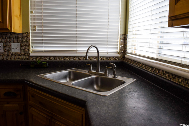 4022 S 2725 W, Roy, UT 84067 — photo 10