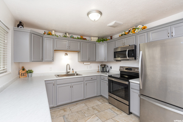 1975 W 4975 S, Roy, UT 84067 — photo 10
