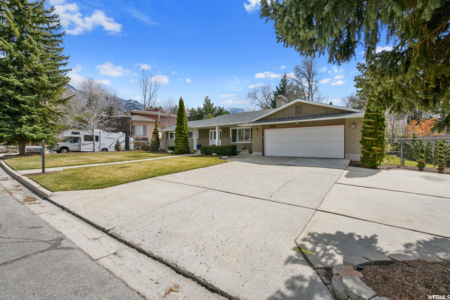 2836 E Robidoux Rd, Sandy, UT 84093 — photo 4