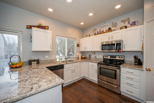 739 E Sand Dollar Dr, Sandy, UT 84094 — photo 11