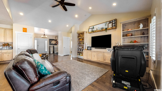 90 W 1370 S, Mona, UT 84645 — photo 5