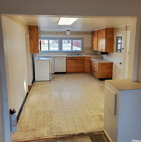 103 E 200 S, Smithfield, UT 84335 — photo 6