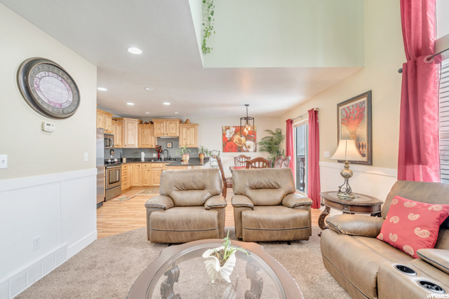 358 S 1285 E, Hyrum, UT 84319 — photo 6