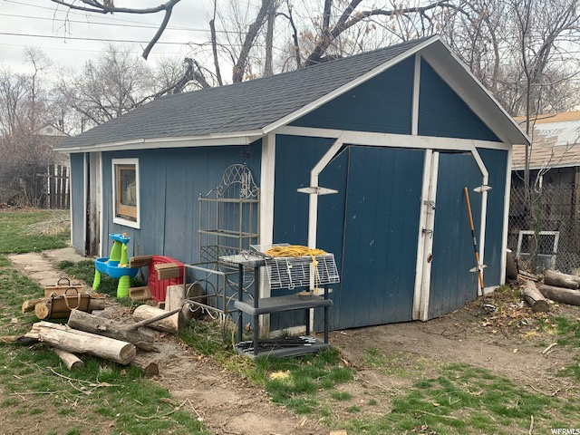 2529 B Ave, Ogden, UT 84401 — photo 2