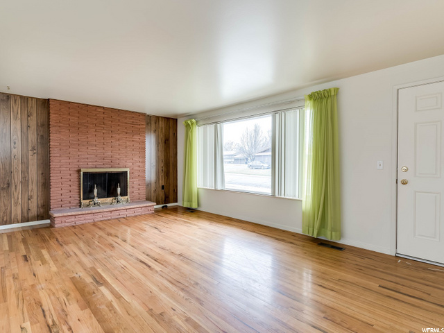320 W 2250 N, Sunset, UT 84015 — photo 4